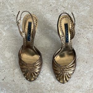 Laundry by Shelli Segal size 7.5 stiletto heels gold slingbacks